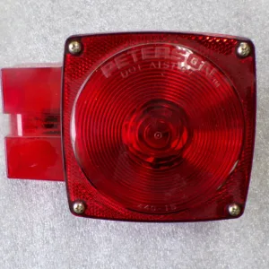 LIGHT TAIL STOP RED LEFT 444L