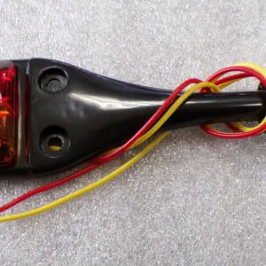 LIGHT CLEARANCE RED/AMBER W/BRACKET RIGHT